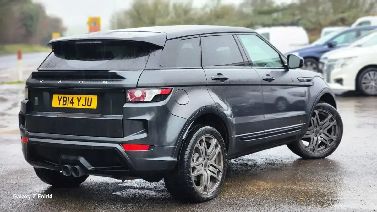 Używany Land Rover Range Rover evoque Pure 190 KM (139 kW) 2014 Czarny Kombi