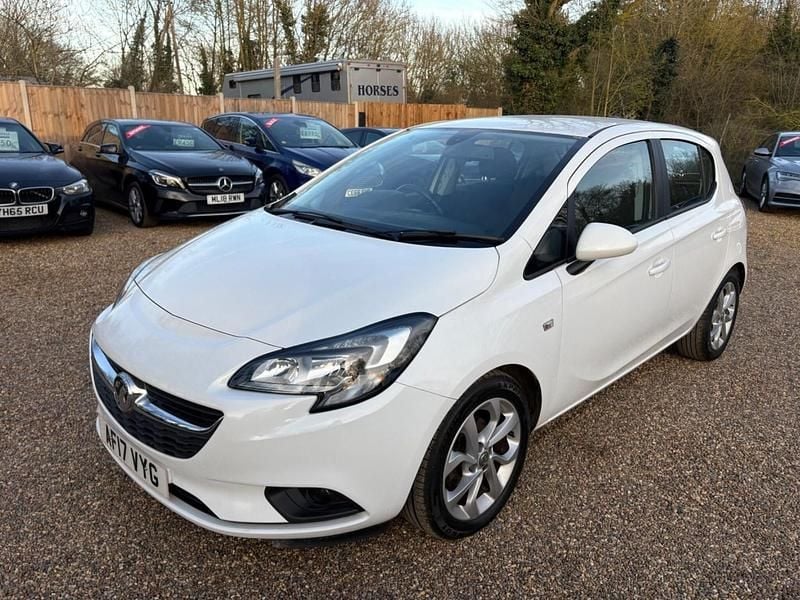 Used Vauxhall Corsa 2017 White Hatchback