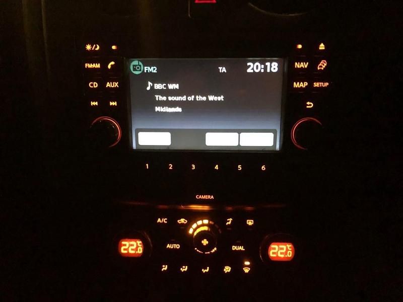 Used Nissan Qashqai N-TEC 117 HP (86 kW) 2013 White SUV