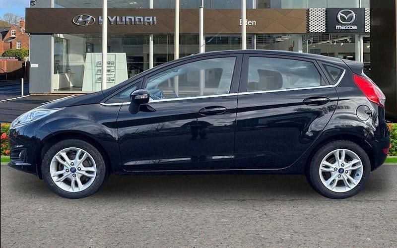 Used Ford Fiesta Zetec 101 HP (74 kW) 2017 Black Hatchback