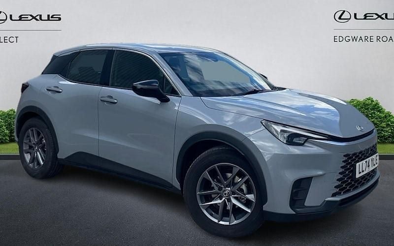 Used 2025 Lexus LBX SUV | £26,990 (Super price) - Image 1/4