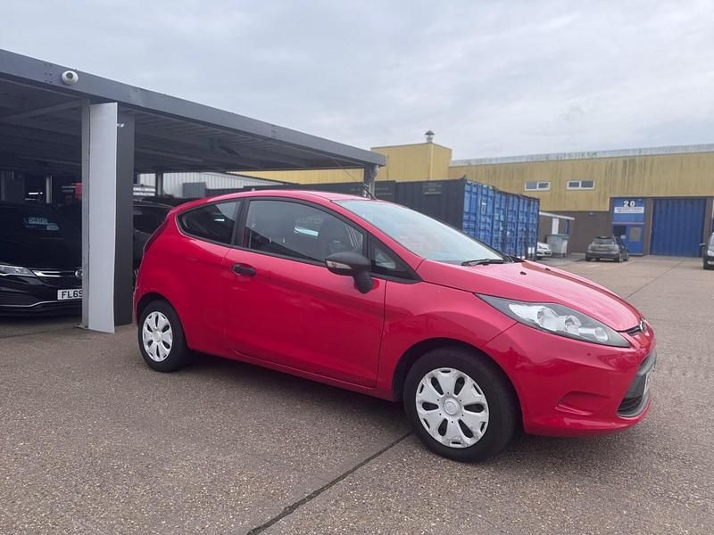 Used Ford Fiesta Studio 2012 Red Hatchback