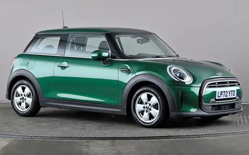 Used Mini Cooper Classic 136 HP (100 kW) 2022 Hatchback