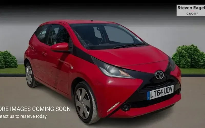 Used Toyota Aygo X-play 69 HP (50 kW) 2018 Hatchback