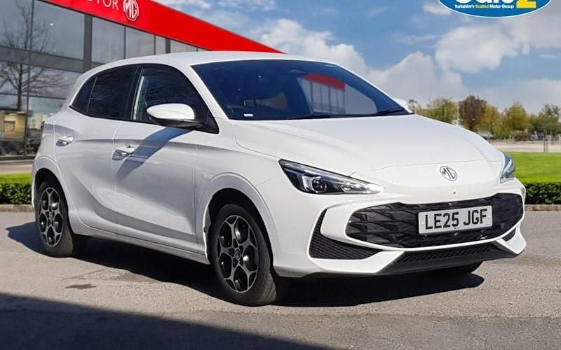 Used MG MG3 Trophy 194 HP (142 kW) 2025 White Hatchback