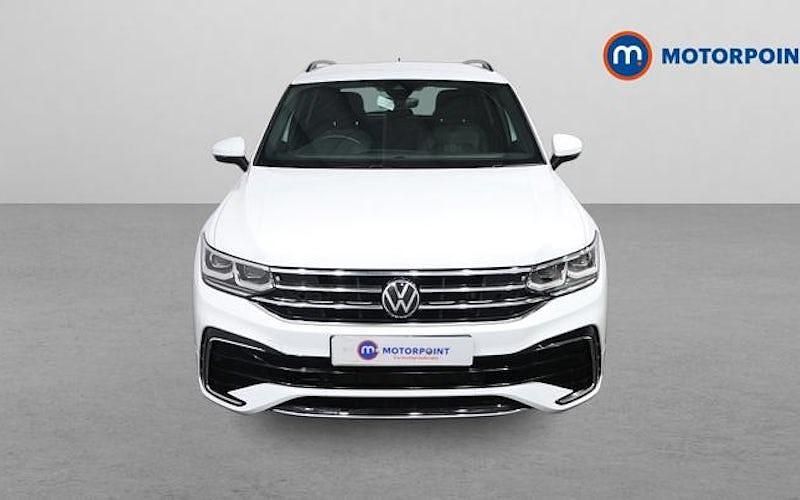 Used VW Tiguan R-line 150 HP (110 kW) 2023 White SUV