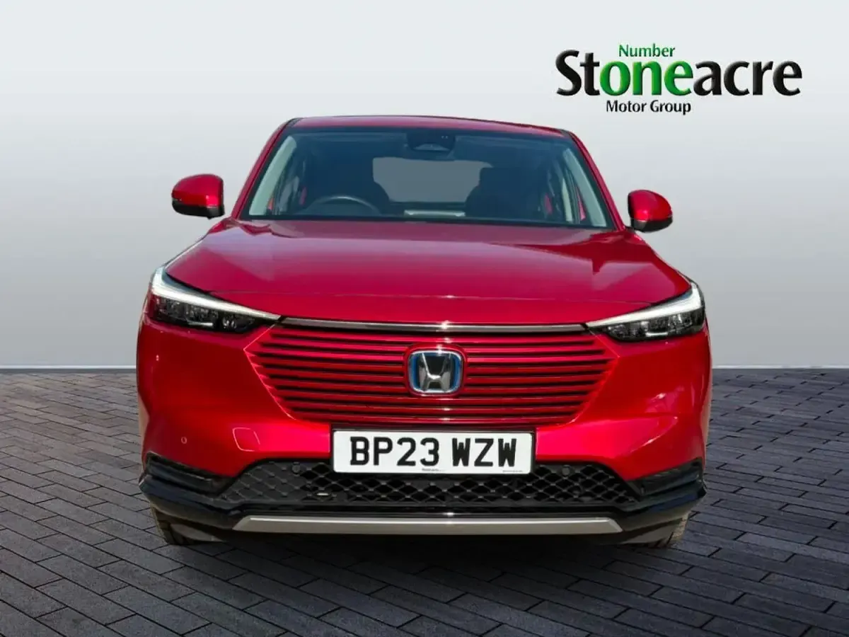 Used Honda HR-V Advance 131 HP (96 kW) 2023 Red SUV