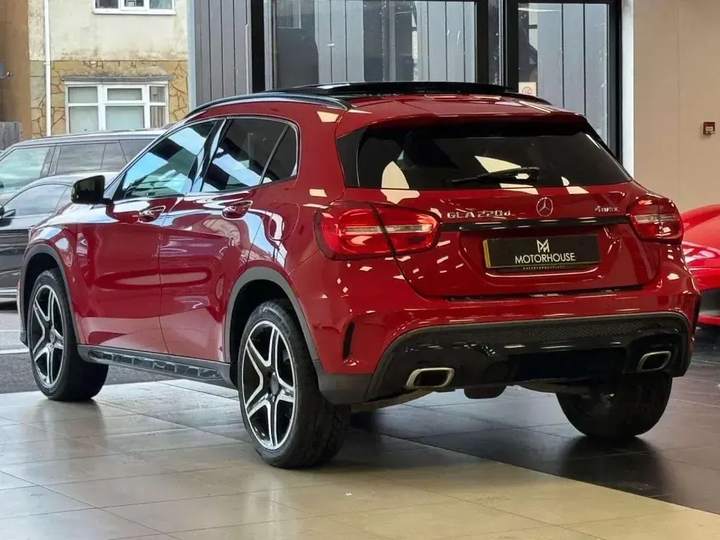 Used Mercedes GLA220 AMG line 177 HP (130 kW) 2016 Red SUV