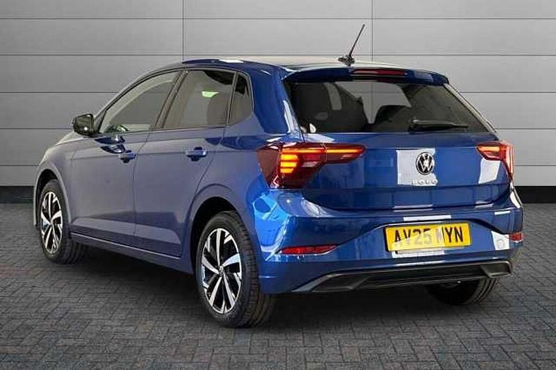Used VW Polo Match 95 HP (69 kW) 2025 Blue Hatchback