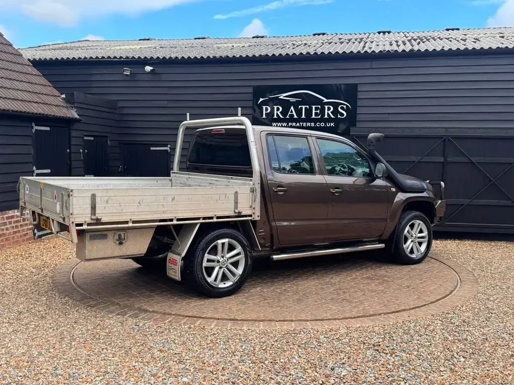 Used VW Amarok 180 HP (132 kW) 2015 Brown Pickup