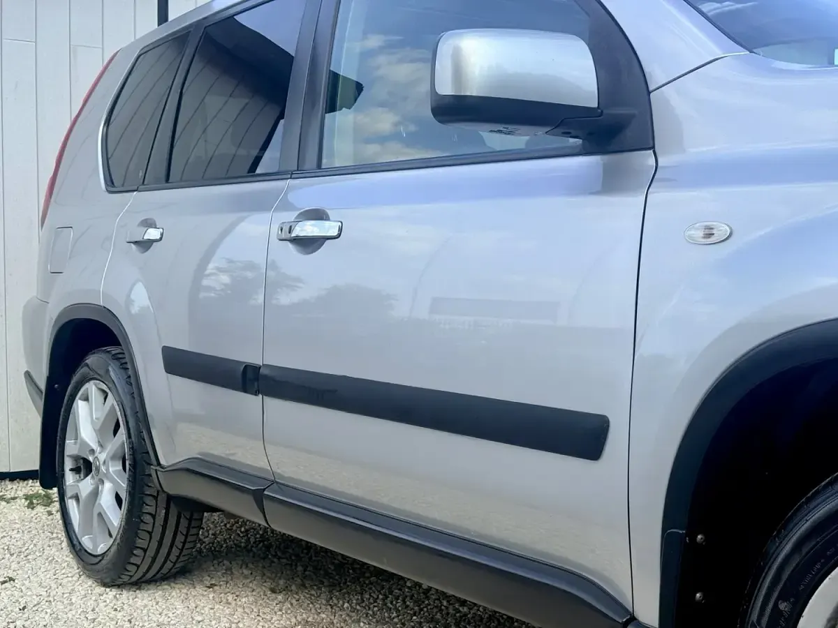 Used Nissan X-Trail Tekna 2009 Silver SUV