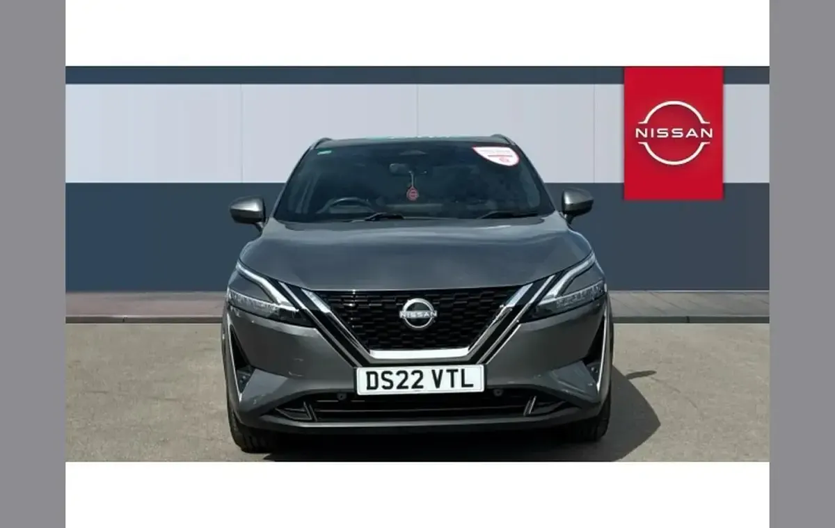 Used Nissan Qashqai Tekna 155 HP (114 kW) 2022 Grey SUV