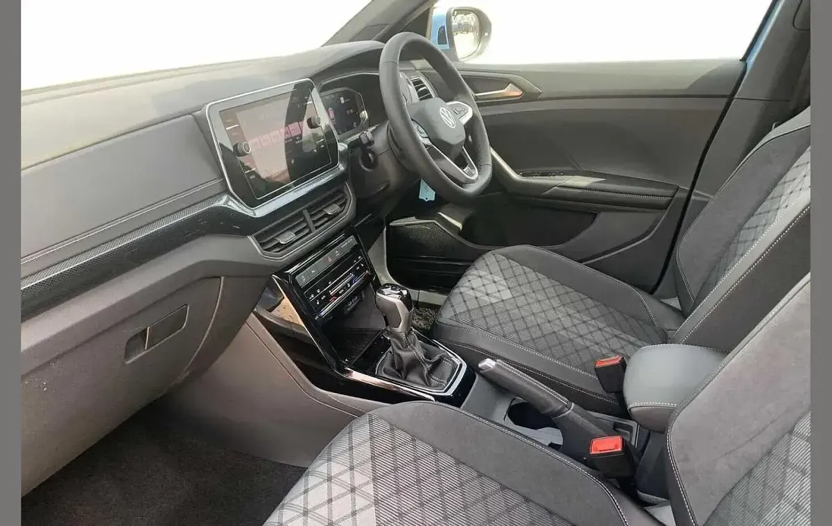 New VW T-Cross R-line 115 HP (84 kW) 2026 Blue SUV