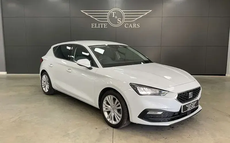 Used Seat Leon SE Dynamic 110 HP (80 kW) 2023 Hatchback