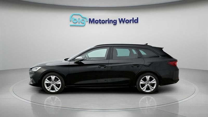 Used Seat Leon FR 110 HP (80 kW) 2022 Black Estate