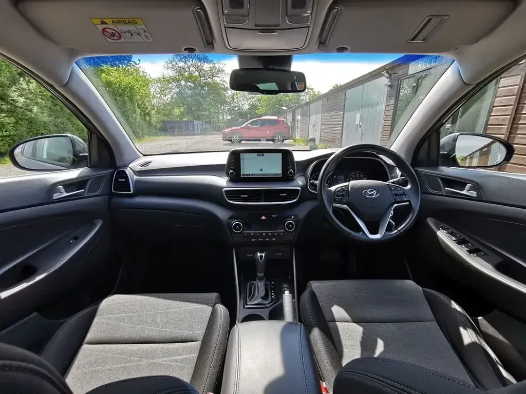 Używany Hyundai Tucson SE 136 KM (100 kW) 2018 Szary SUV