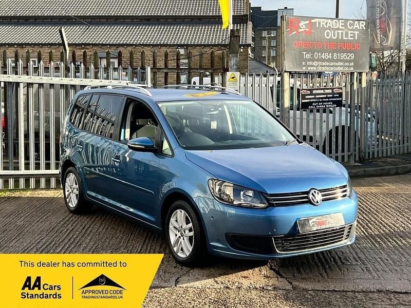 Used VW Touran SE 105 HP (77 kW) 2014 Blue MPV