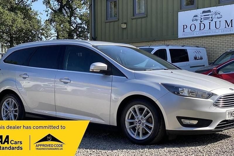 Silver Used 2016 Ford Focus Zetec Estate | £4,490 (Fair price) - Image 1/1