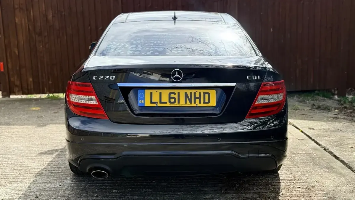 Used Mercedes C220 Sport Edition 170 HP (125 kW) 2011 Black Coupe