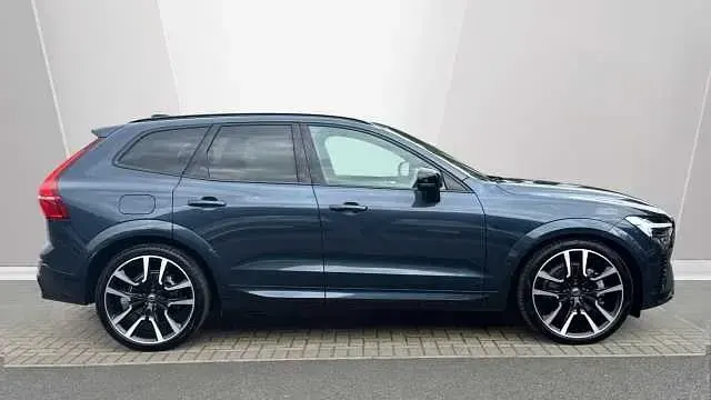 Used Volvo XC60 R-Design Pro 449 HP (330 kW) 2022 SUV
