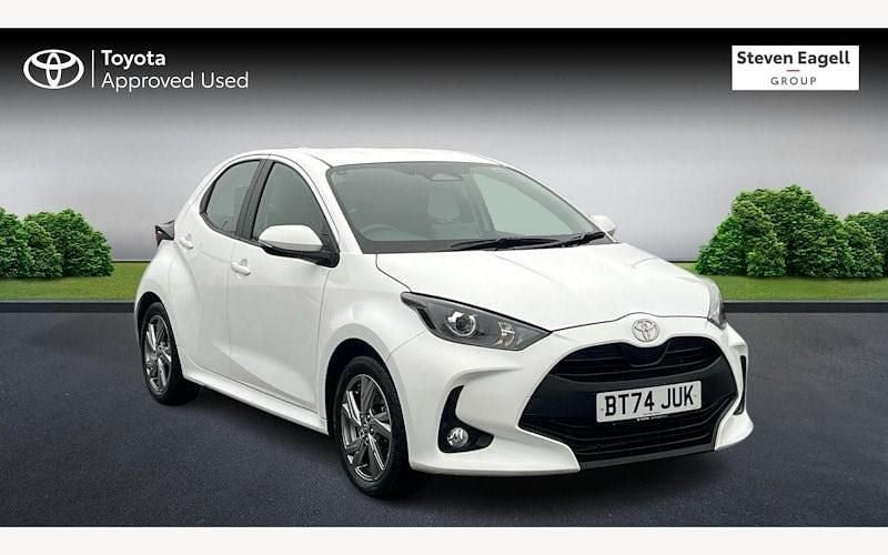 Used Toyota Yaris Hybrid 116 HP (85 kW) 2026 Hatchback