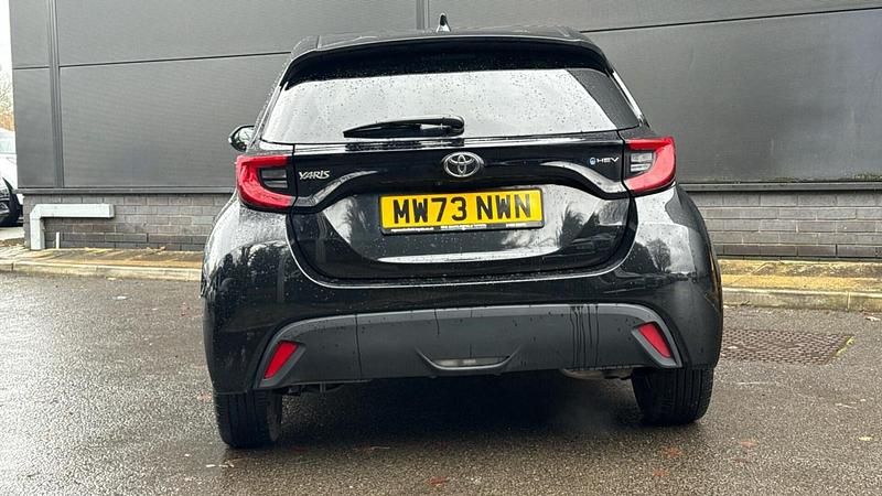 Used Toyota Yaris Hybrid Design 2024 Black Hatchback