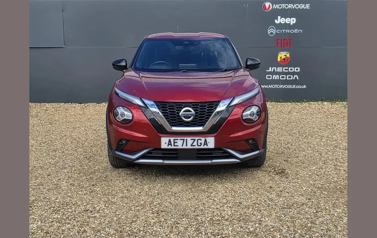 Used Nissan Juke Tekna 112 HP (82 kW) 2021 Red SUV