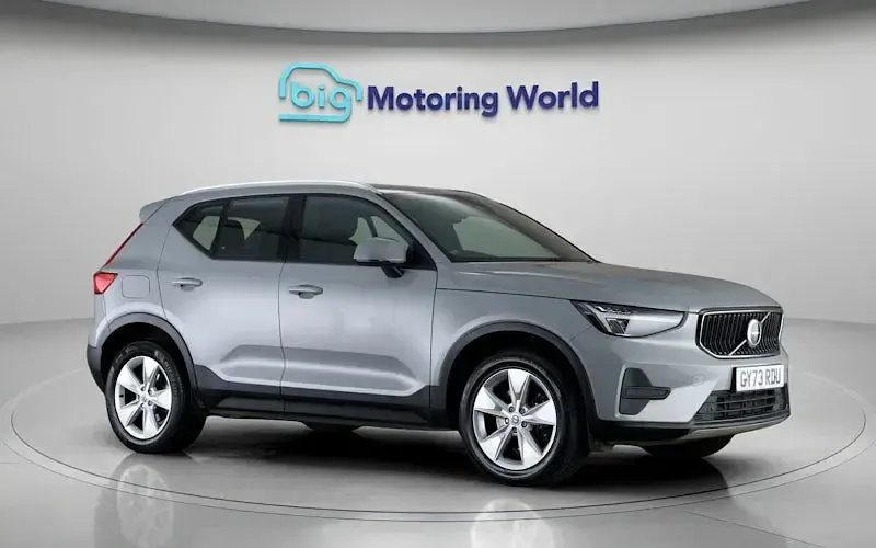 Used Volvo XC40 Core 163 HP (119 kW) 2026 SUV
