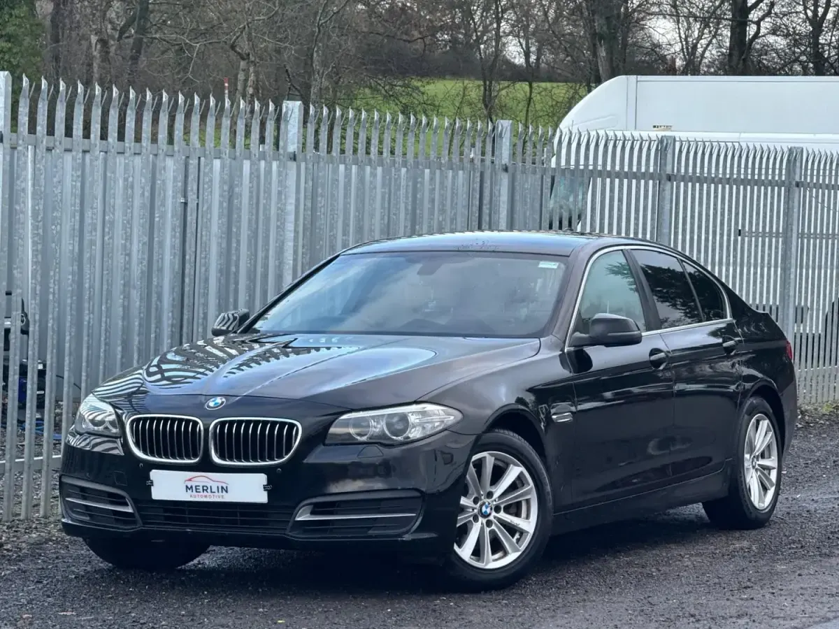 Begagnad BMW 520 Sport Line 2014 Svart Sedan