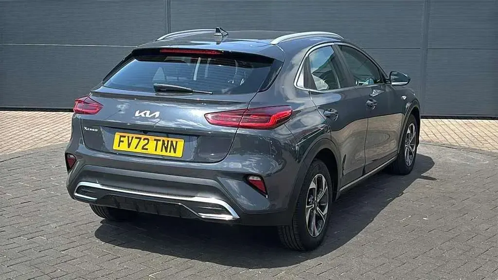 Used Kia XCeed 158 HP (116 kW) 2022 Grey SUV