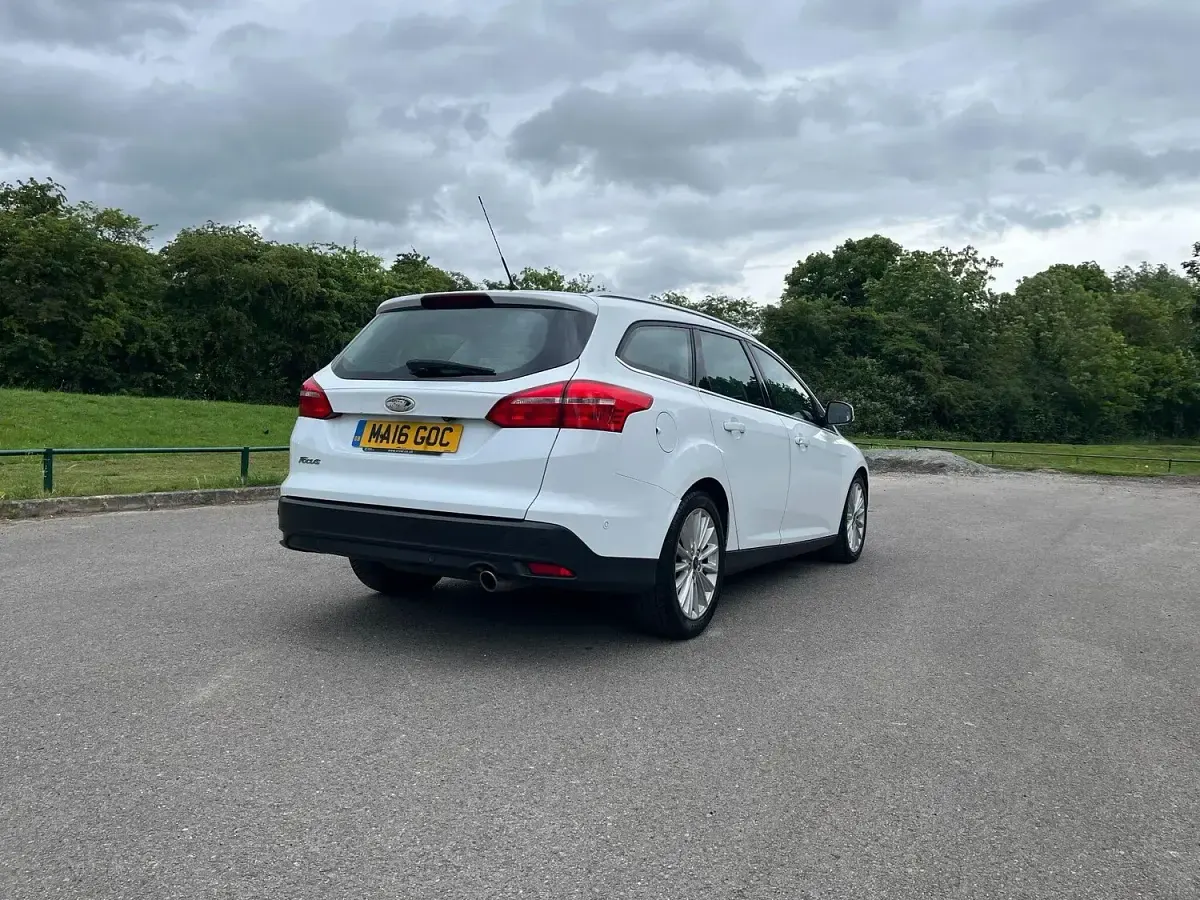 Used Ford Focus Titanium X 2016 White Estate