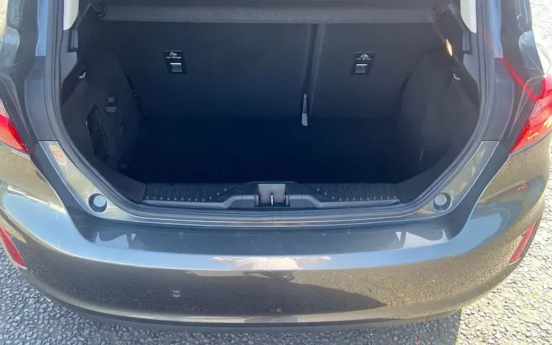 Used Ford Fiesta Titanium 101 HP (74 kW) 2019 Grey Hatchback