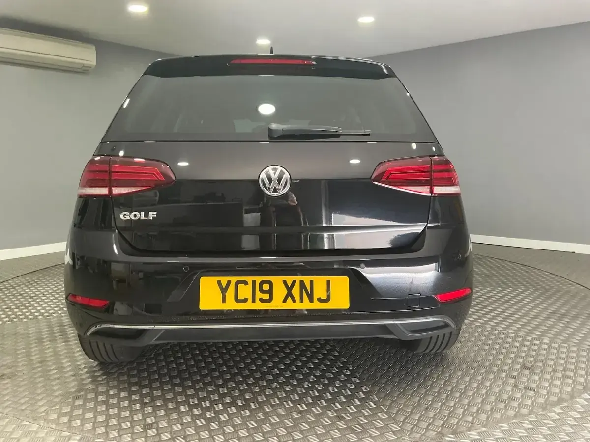 Used VW Golf VII Match 115 HP (84 kW) 2019 Black Hatchback