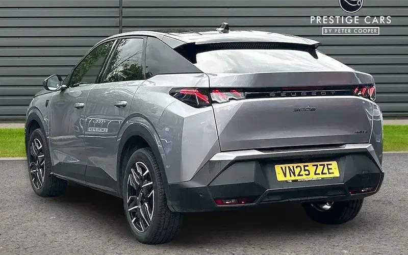 Used Peugeot 3008 GTi 136 HP (100 kW) 2025 Grey SUV
