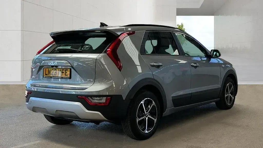 Used Kia Niro 139 HP (102 kW) 2023 Grey SUV