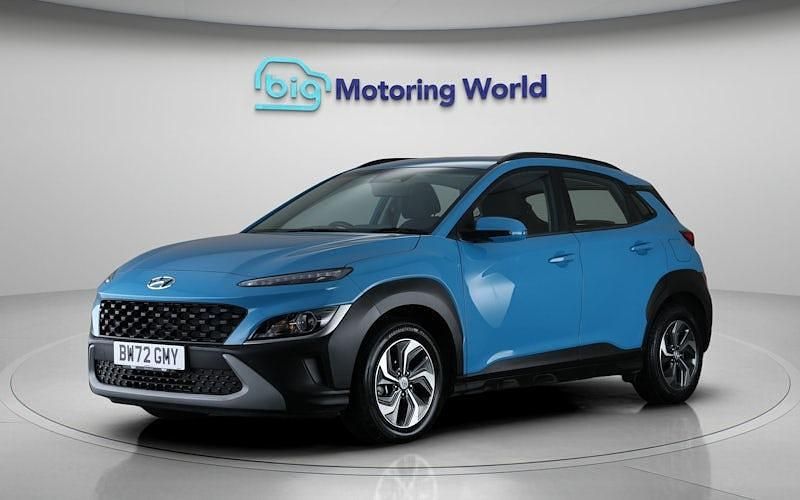 Second-hand Hyundai Kona SE 141 CP (103 kW) 2022 Albastru SUV