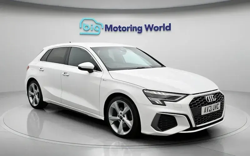 Used Audi A3 Sportback S-Line 150 HP (110 kW) 2024 Hatchback