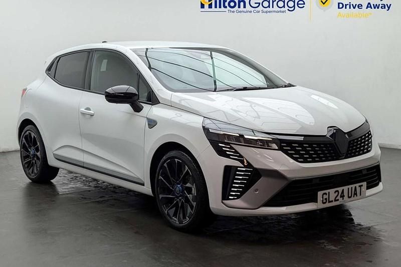 Used Renault Clio V Esprit Alpine 2024 White Hatchback