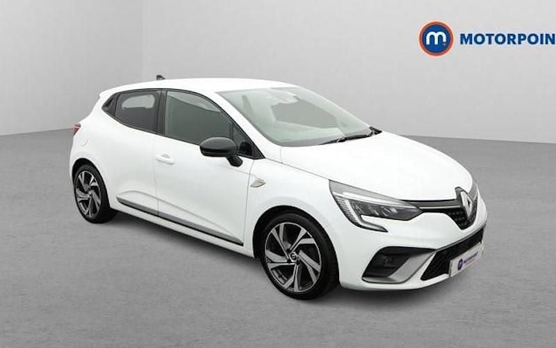 Used Renault Clio V RS Line 90 HP (66 kW) 2023 White Hatchback