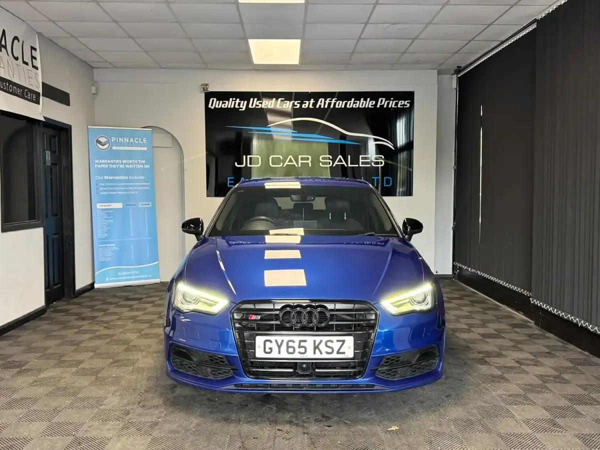 Used Audi S3 Sportback Performance 300 HP (220 kW) 2015 Blue Hatchback