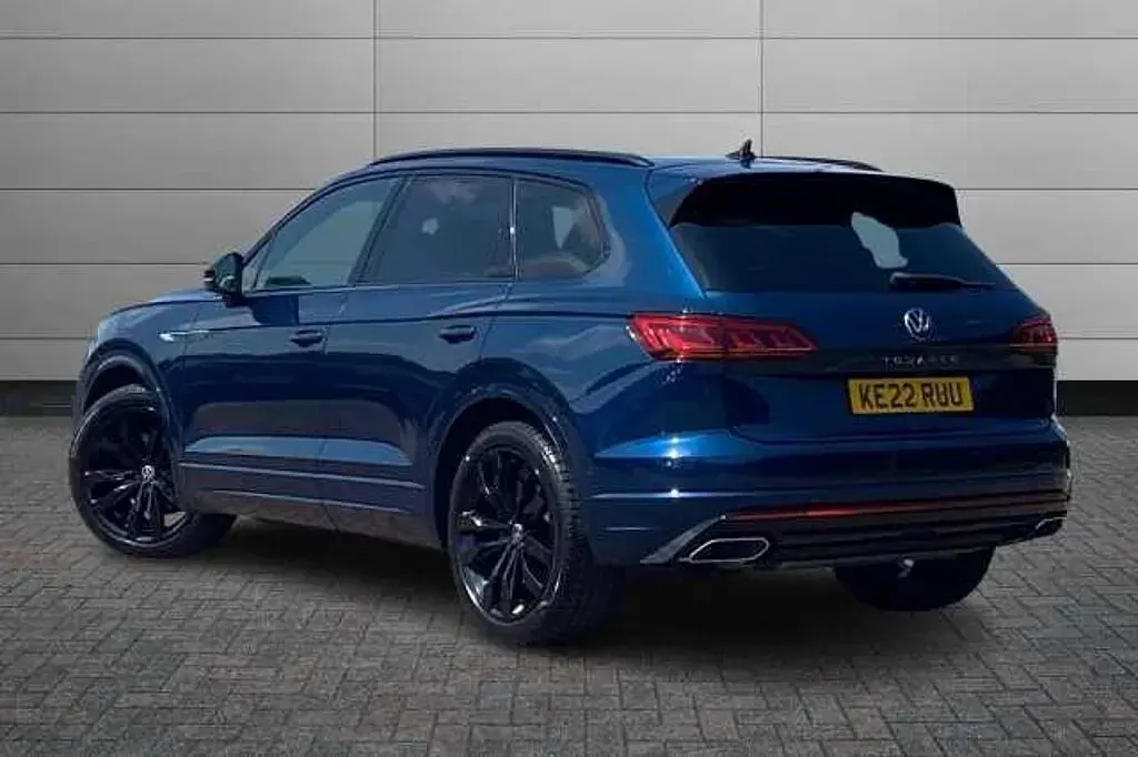 Used VW Touareg Black Edition 286 HP (210 kW) 2022 Blue SUV