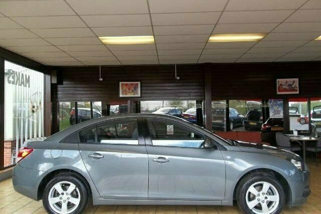 Used Chevrolet Cruze 2009 Sedan