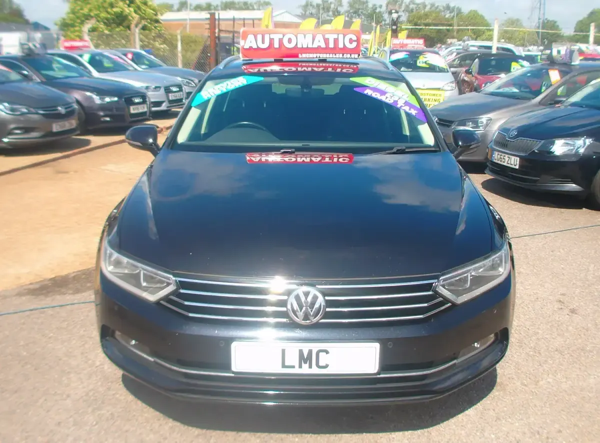 Used VW Passat Business 190 HP (139 kW) 2016 Black Estate