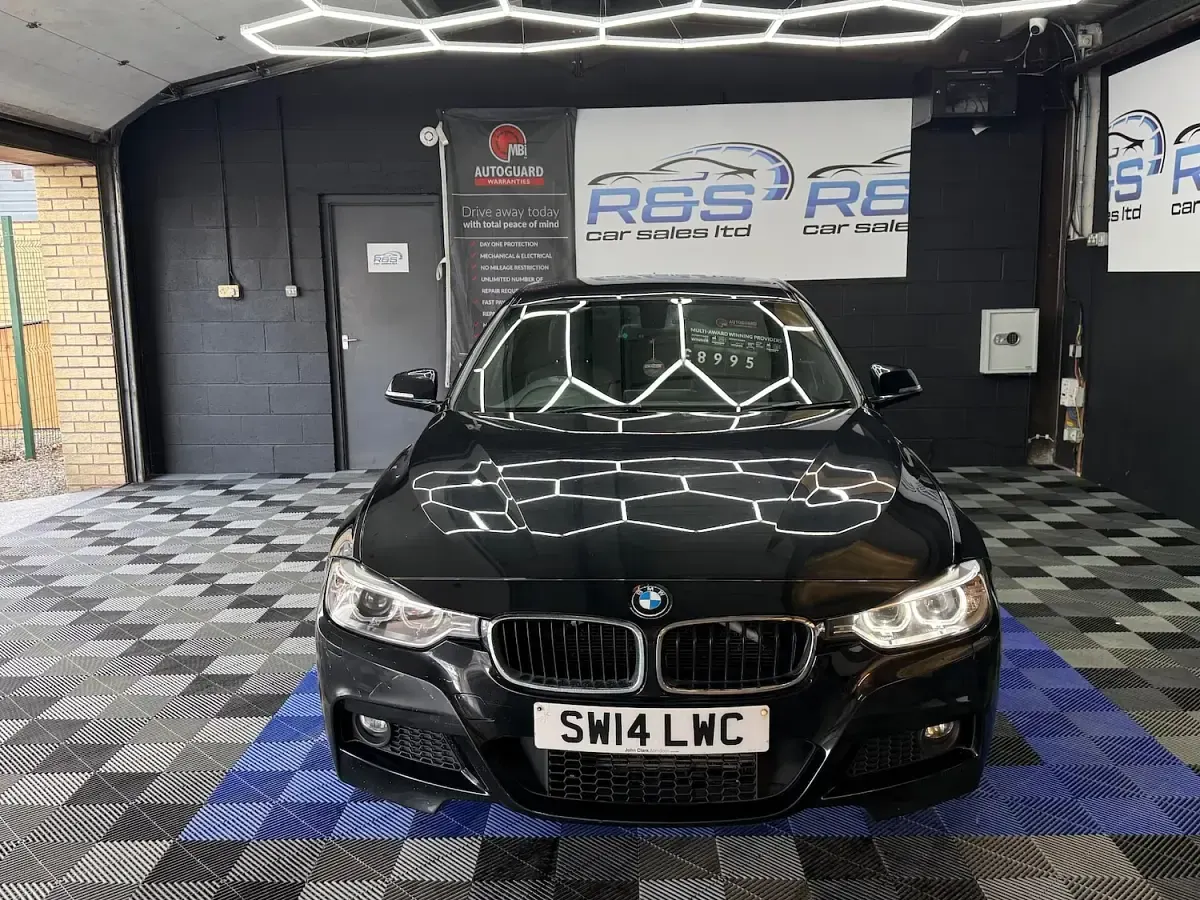 Usado BMW 320 M Sport 2014 Negro Berlina