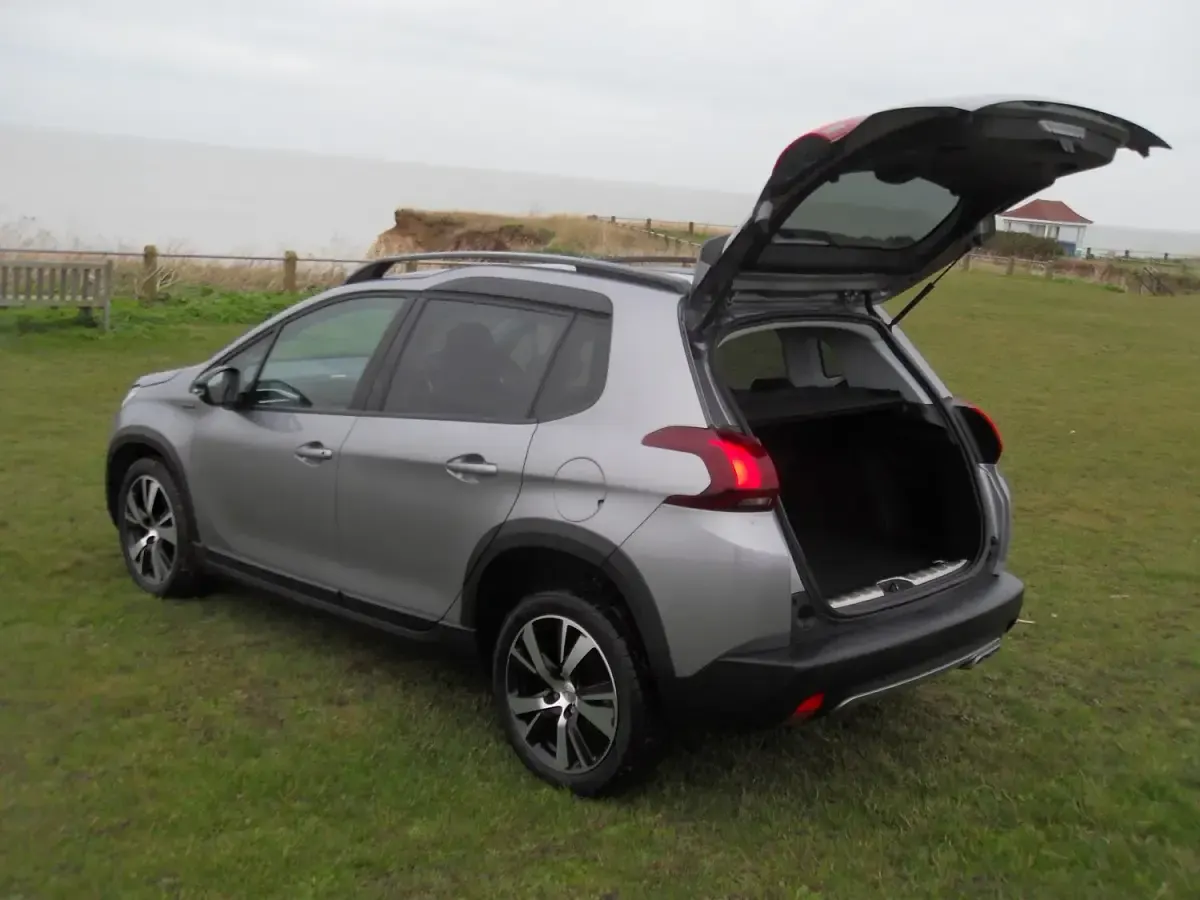 Used Peugeot 2008 GT-line 2019 Grey SUV