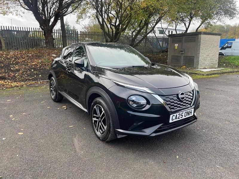 Black Used 2025 Nissan Juke N-Connecta SUV | £13,750 (Super price) - Image 1/4