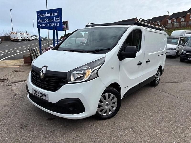 Used Renault Trafic Business 2016 White MPV