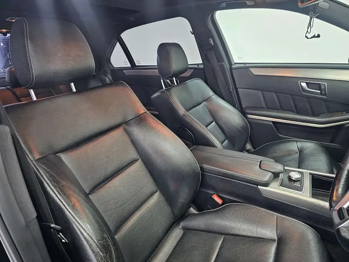 Used Mercedes E250 2012 Black Sedan
