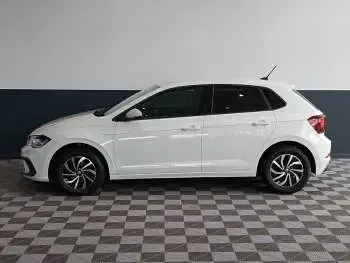 Used VW Polo Life 95 HP (69 kW) 2023 White Hatchback