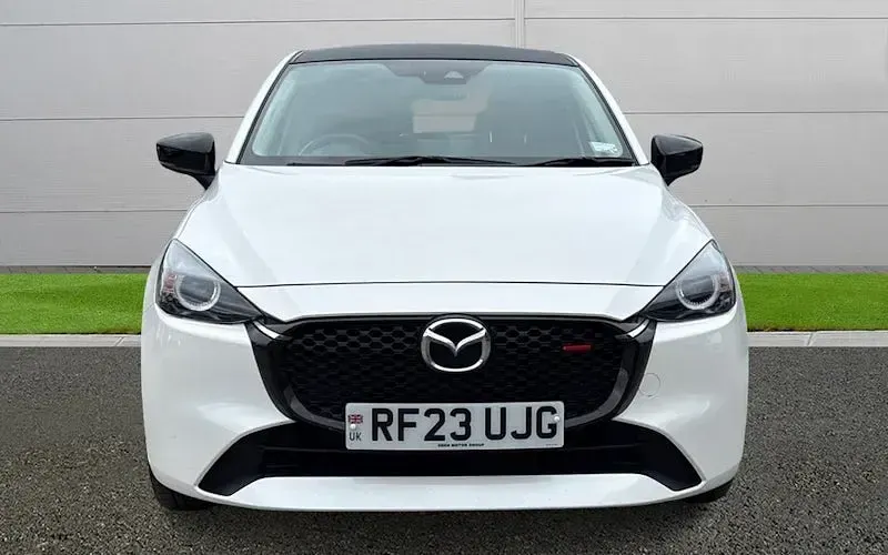Used Mazda 2 Homura-Aka 116 HP (85 kW) 2023 White Hatchback